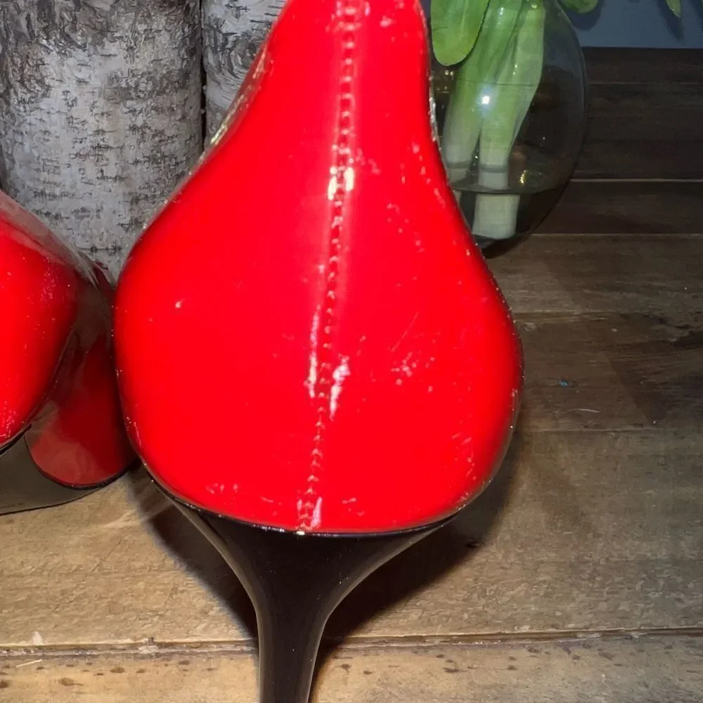 Saint Laurent Teddy Patent Pumps - Picture 13 of 14